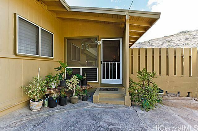 Property Photo:  1948 10th Avenue  HI 96816 