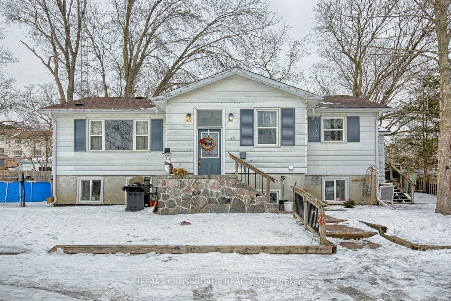 Property Photo:  175 Mary St  ON L3Y 3P9 