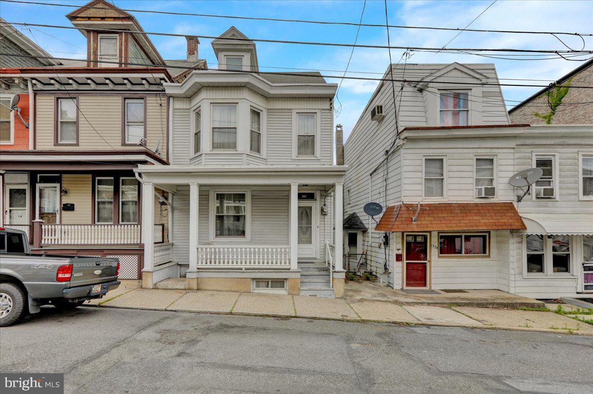 1326 W Norwegian Street  Pottsville PA 17901 photo