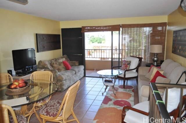 Property Photo:  68-090 Au Street E304  HI 96791 