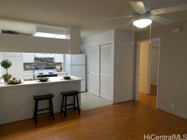 Property Photo:  373 Mananai Place 44V  HI 96818 