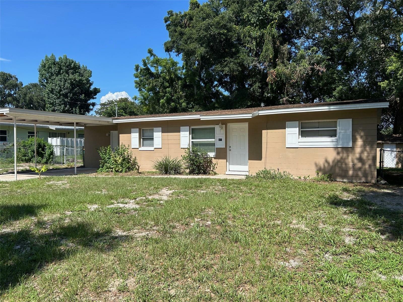 Property Photo:  801 Plumosa Avenue  FL 34731 