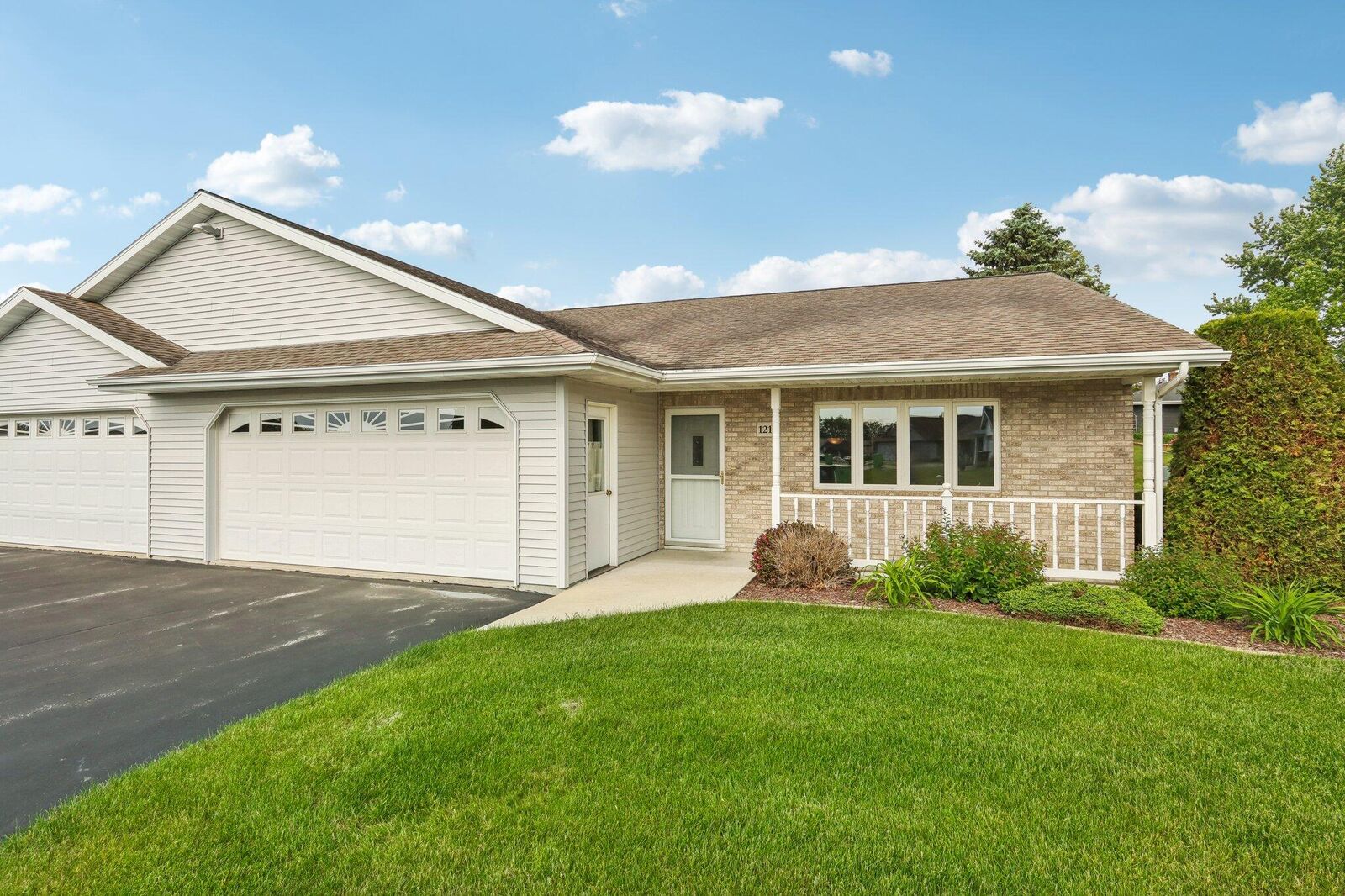 Property Photo:  1218 Kristel Hts  WI 53042 