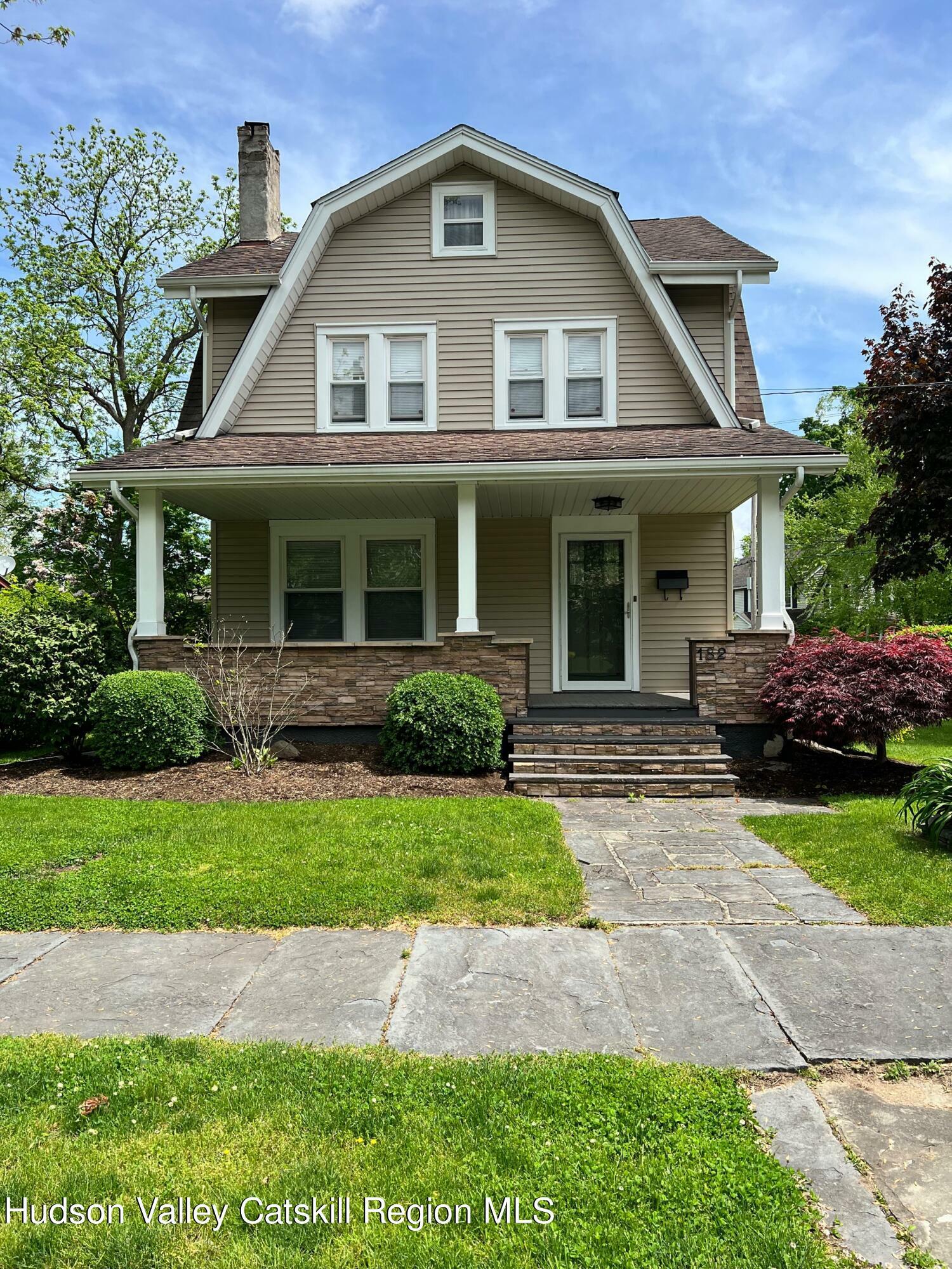 Property Photo:  182 N Manor  NY 12401 