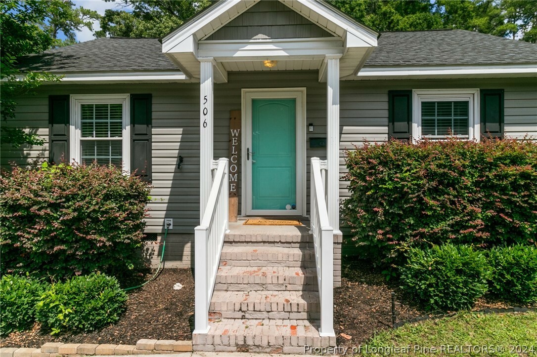 Property Photo:  506 Glenville Avenue  NC 28303 