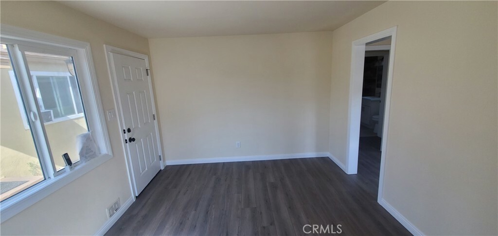 Property Photo:  1217 1/2 Amalia Avenue  CA 90022 