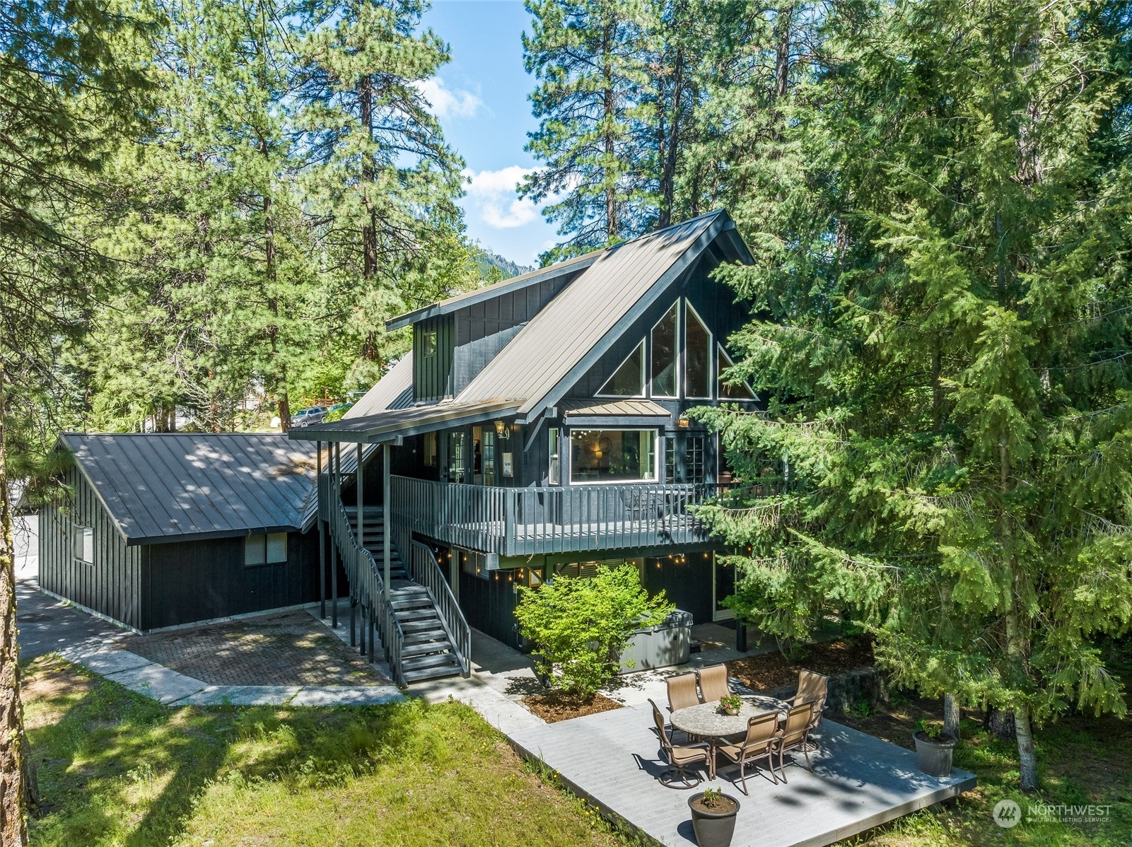 Property Photo:  12605 Icicle Lane  WA 98826 