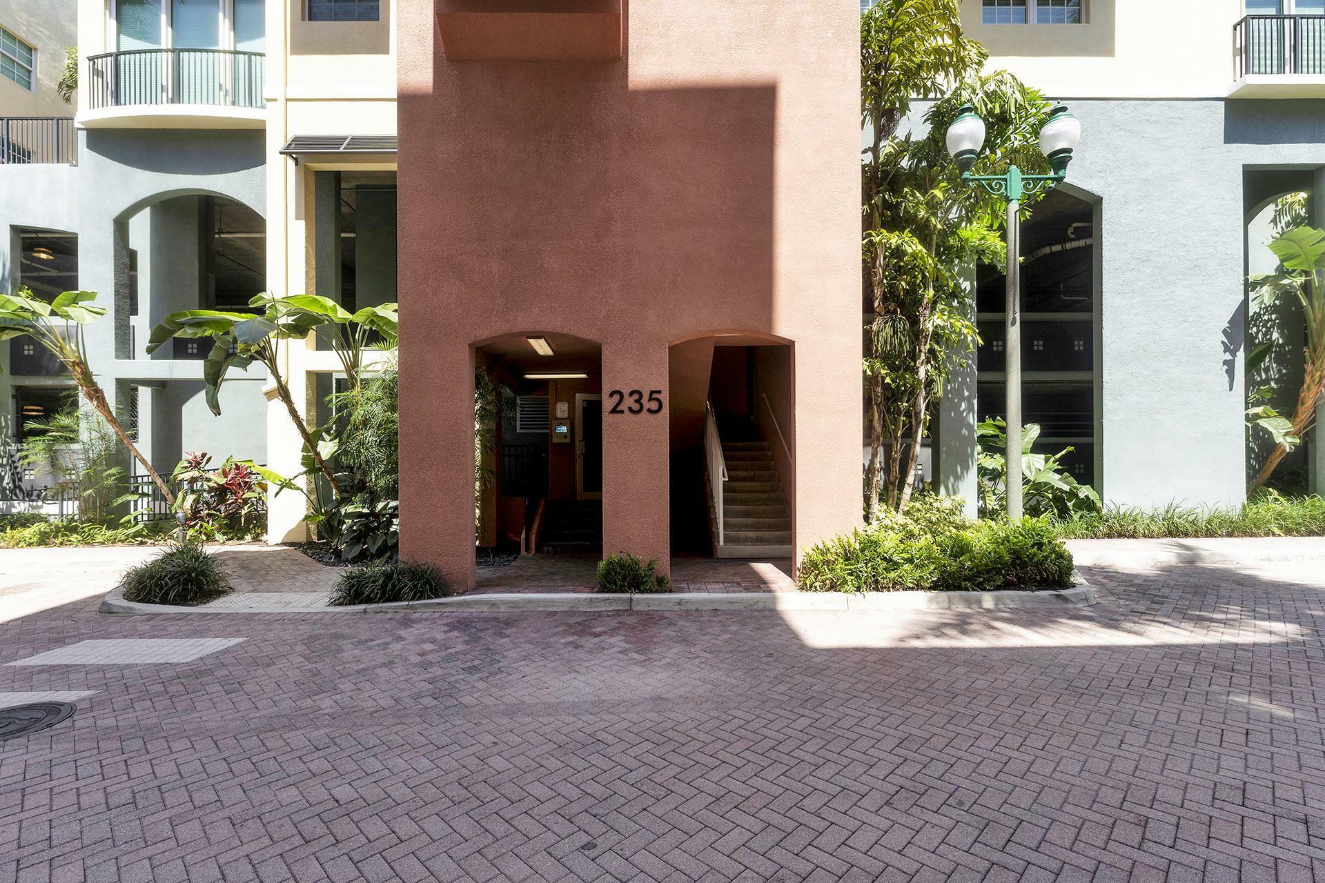 Property Photo:  235 NE 1st Street 409  FL 33444 