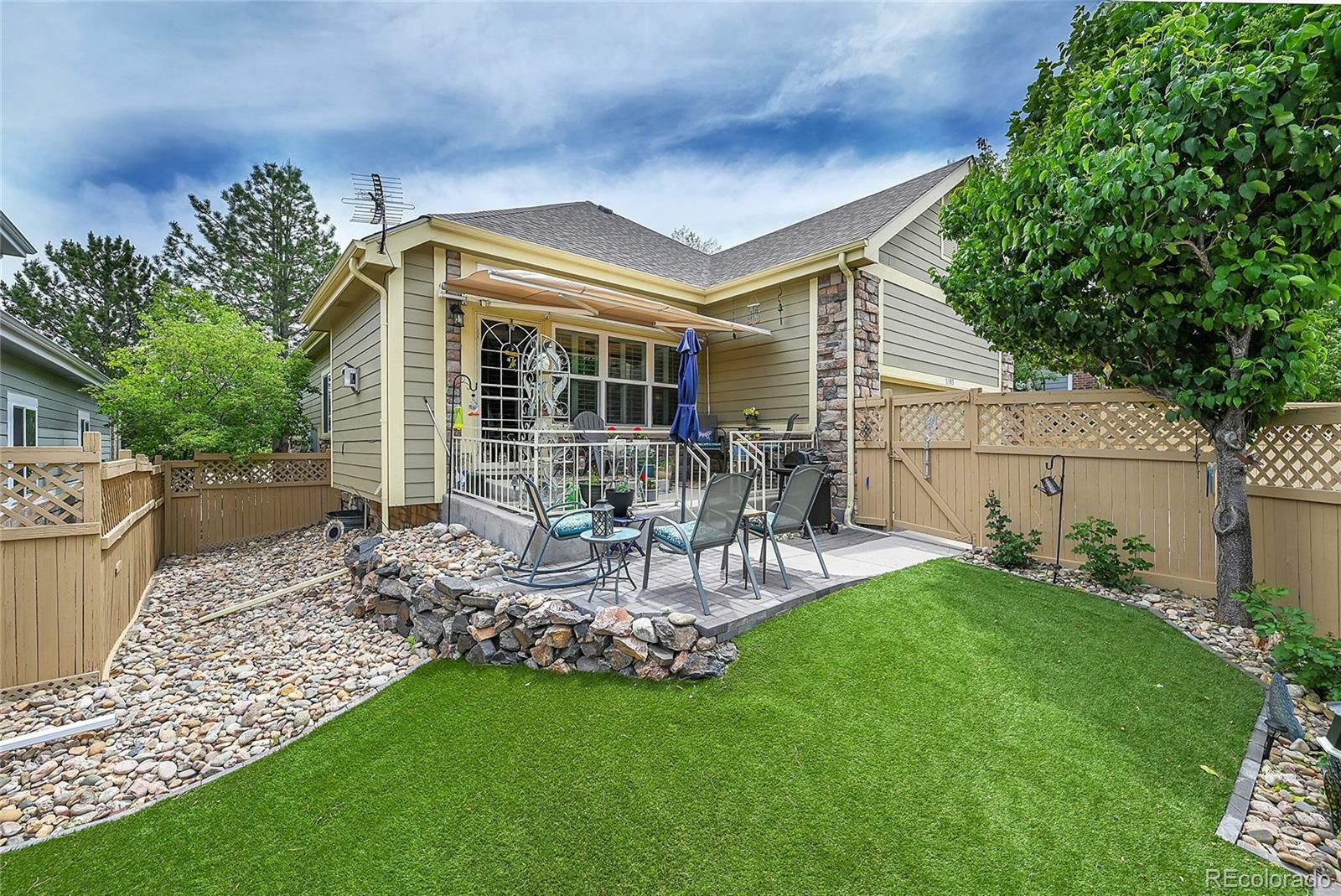Property Photo: 7193 S Versailles Way CO 80016