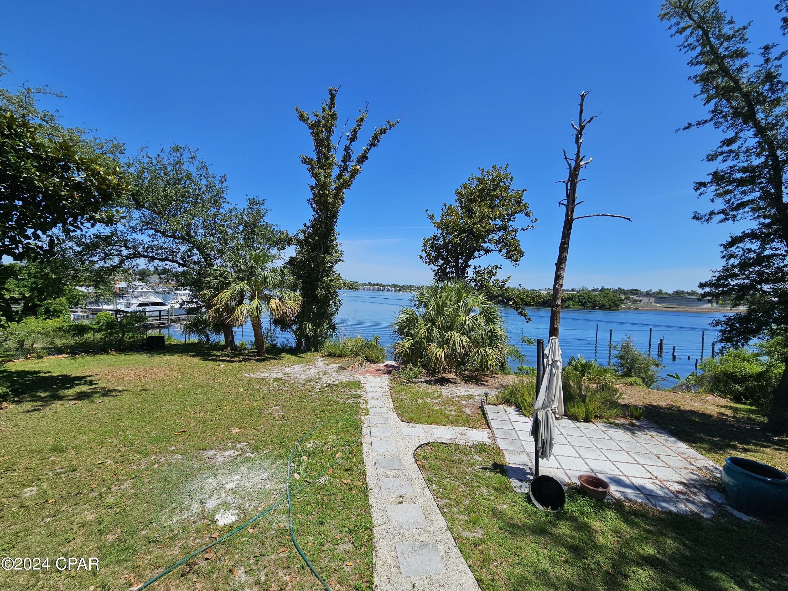 Property Photo:  1703 Tyndall Drive  FL 32401 