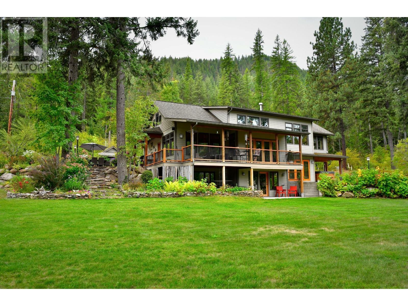 2660 Shoreacres-Goose Creek Road  Shoreacres BC V1N 4P4 photo