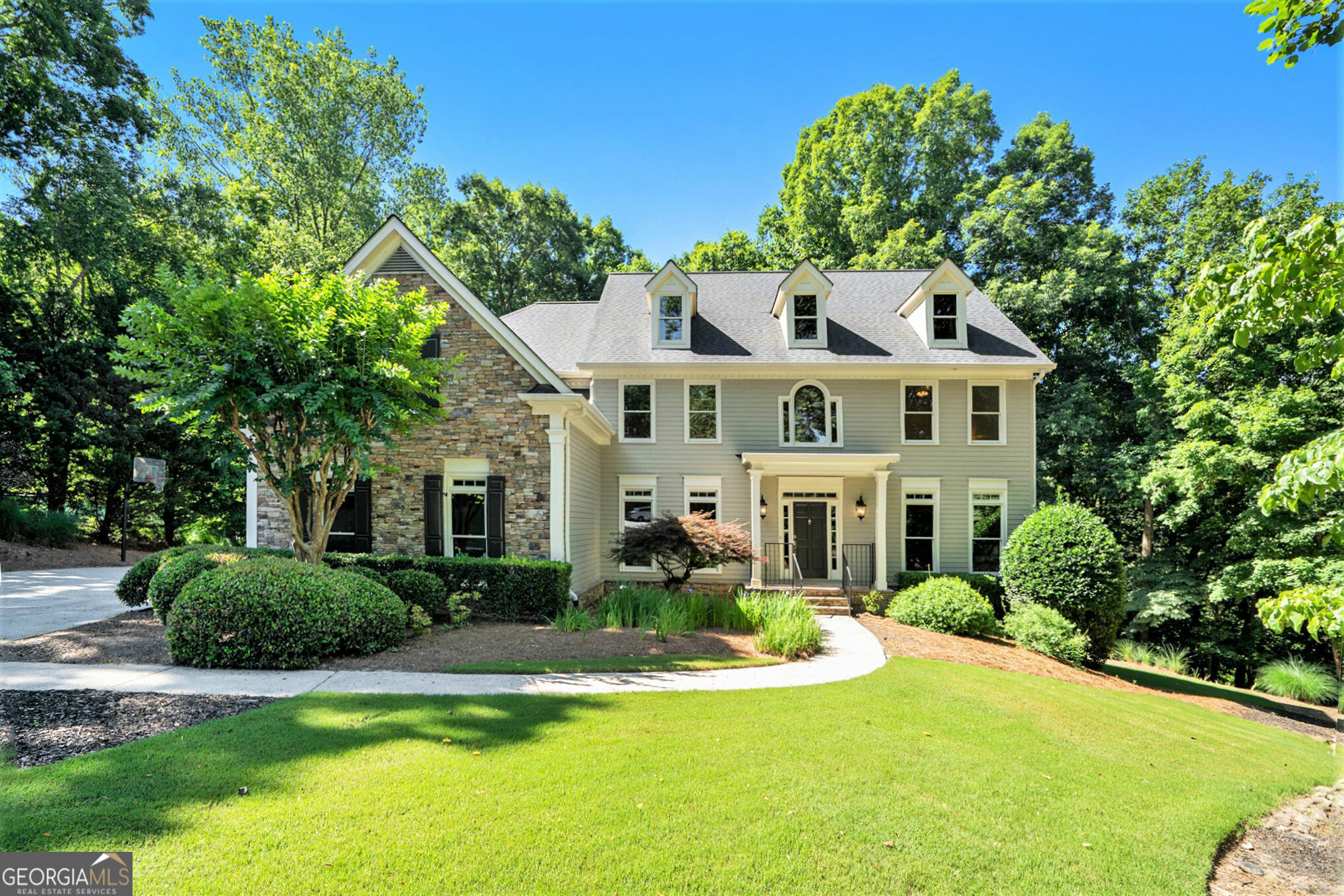 Property Photo:  800 Valley Summit Drive  GA 30075 