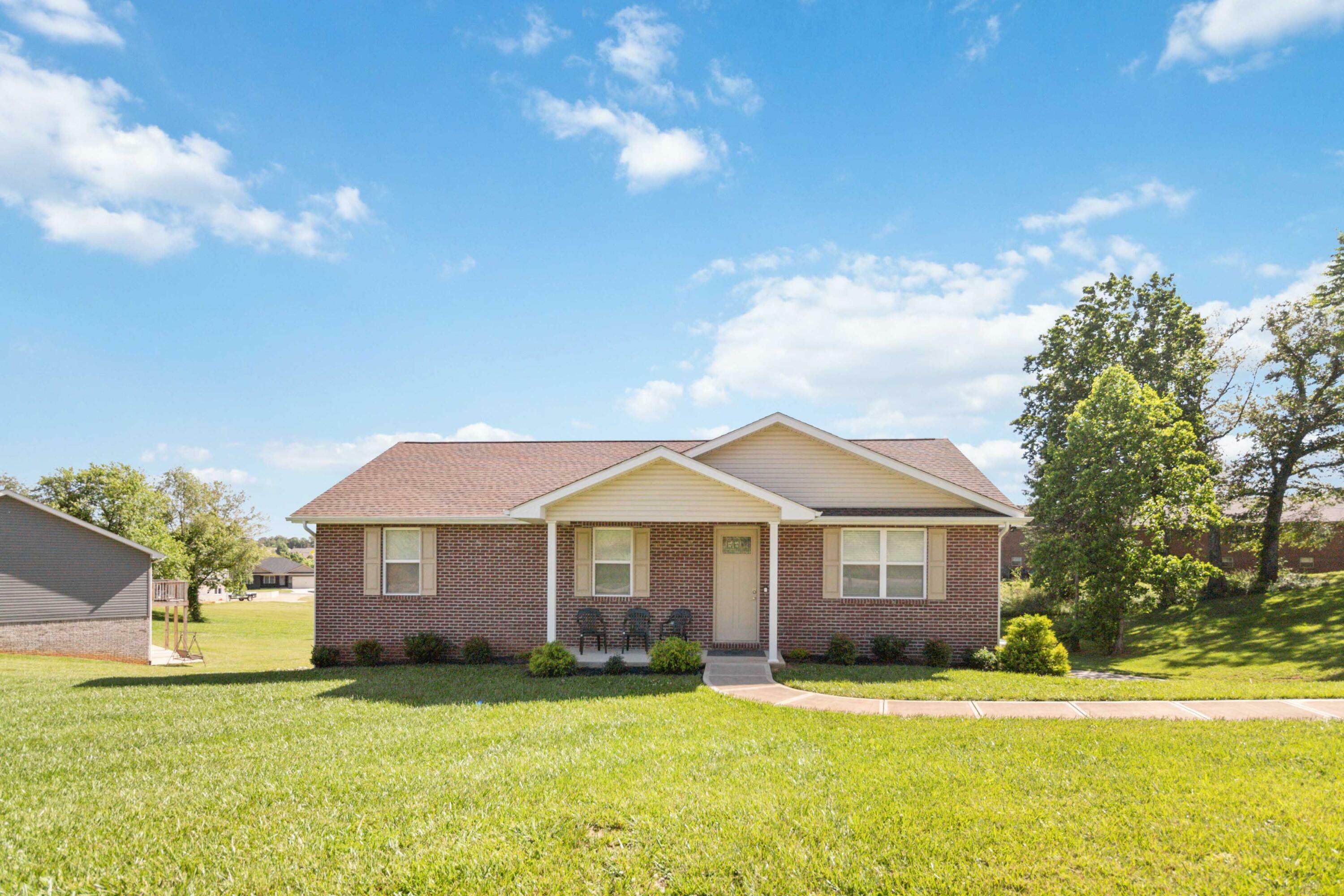 Property Photo:  135 Grand Crossing Drive  KY 42503 