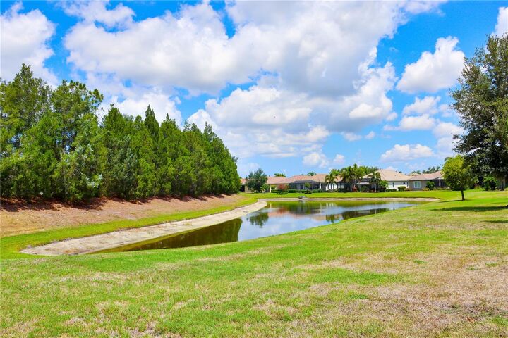 Property Photo: 14528 Whitemoss Terrace FL 34202