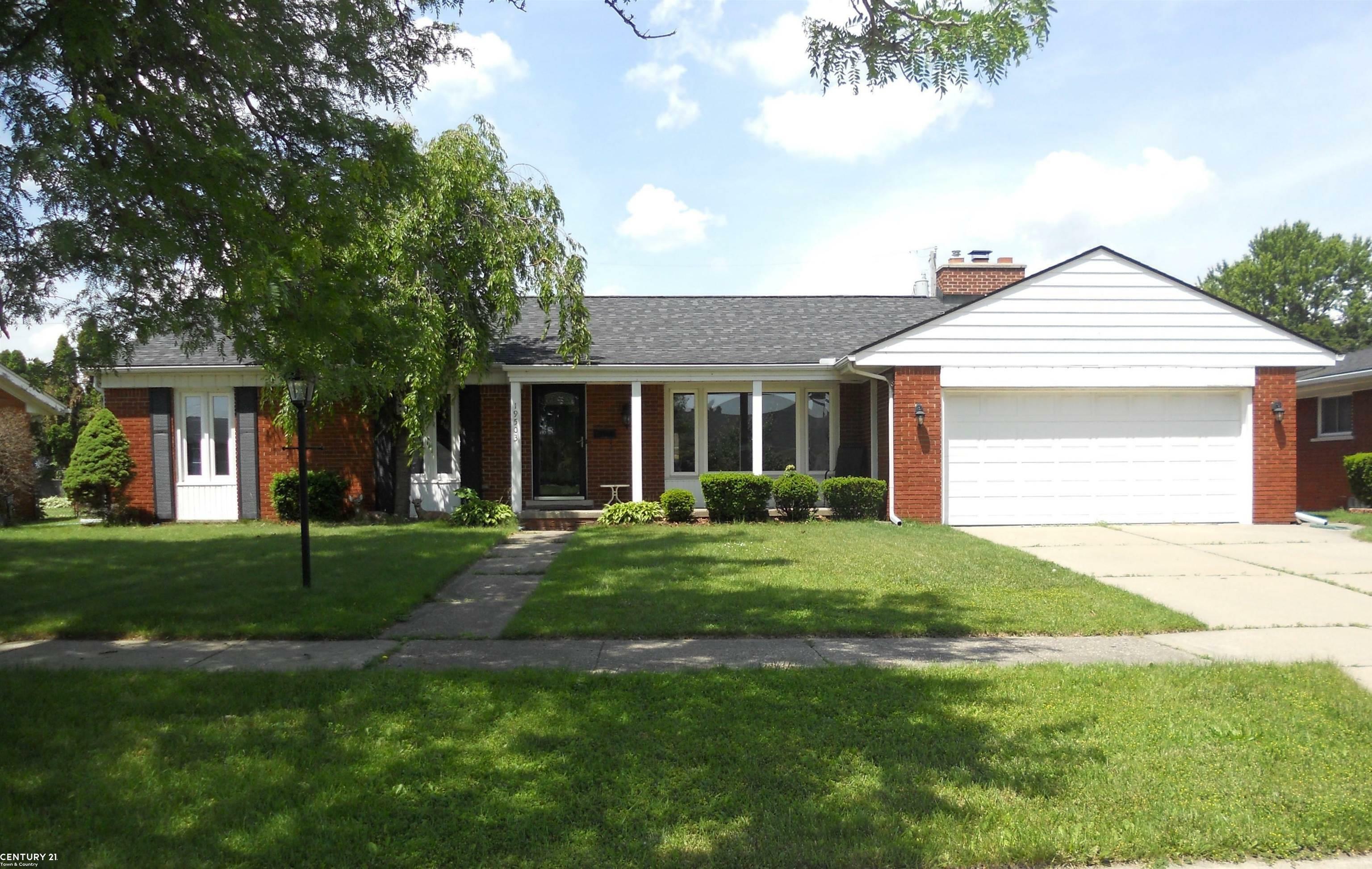 Property Photo:  19503 Skyline  MI 48066 