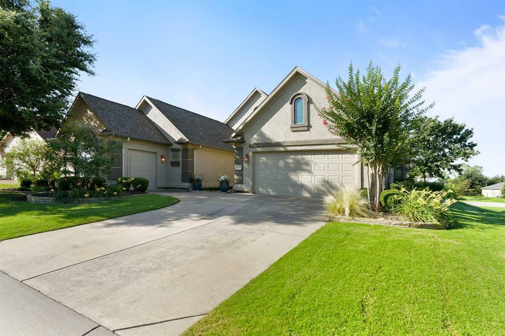 Property Photo: 11313 Brandon Drive TX 76207