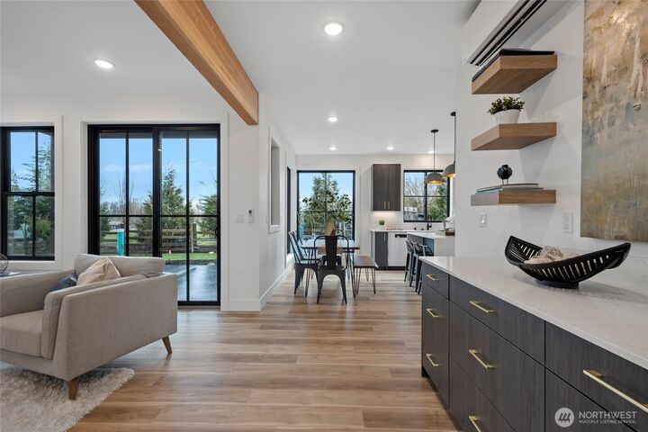 Property Photo:  206  Pebblebrook Drive  WA 98264 