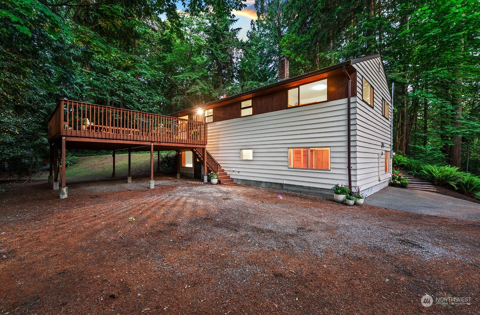 Property Photo:  17210 30th Avenue NE  WA 98155 