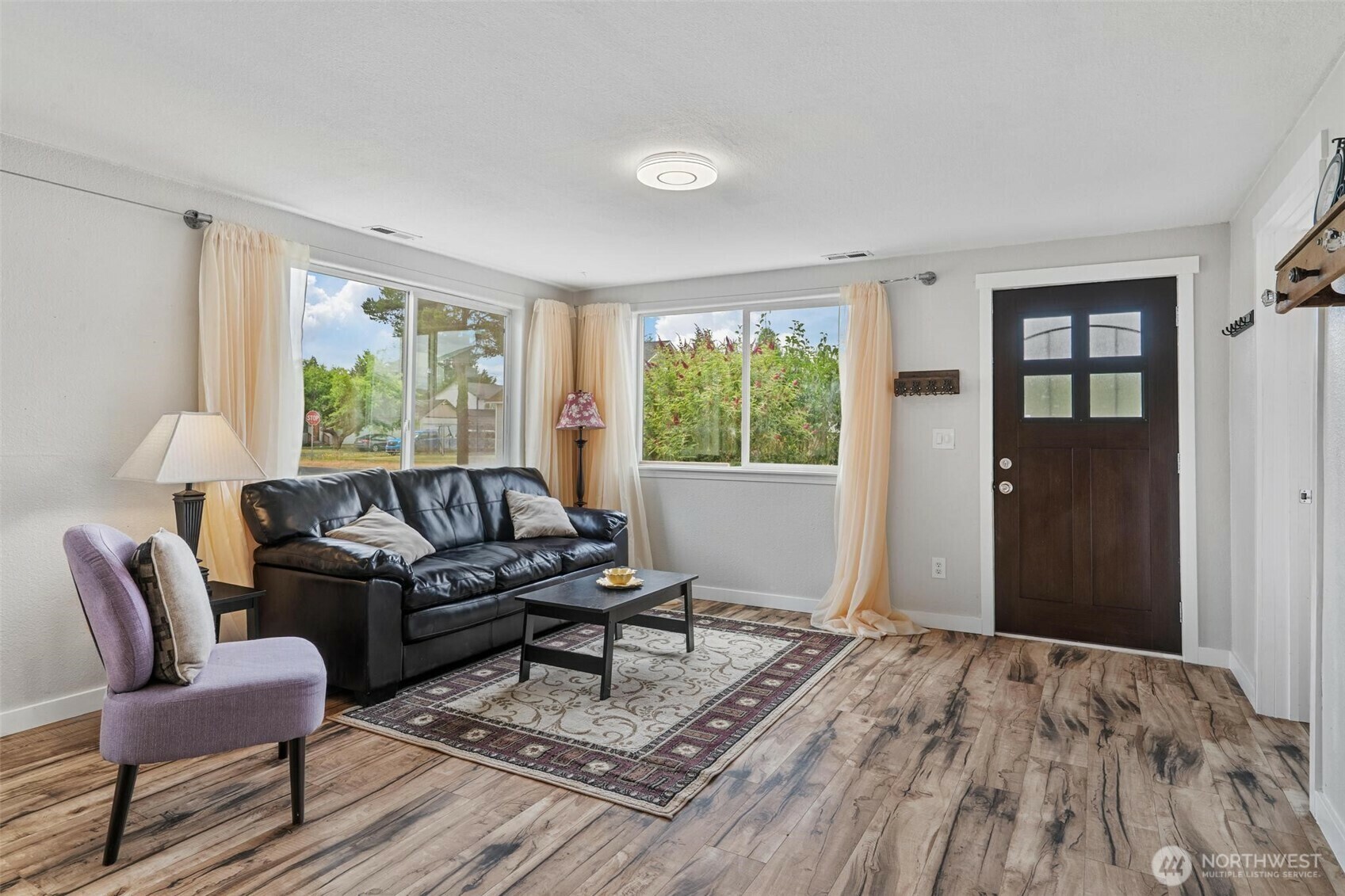 Property Photo: 514 Richmond Avenue WA 98531