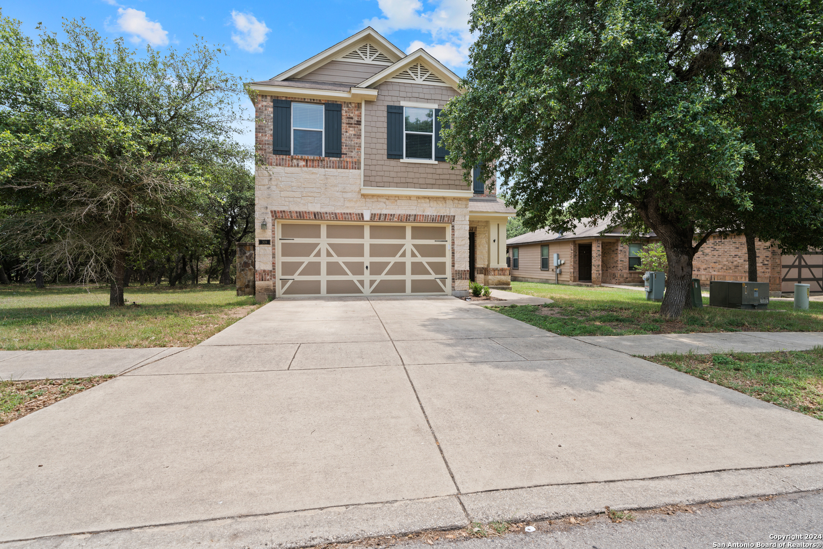 Property Photo:  309 Lasso Fls  TX 78006 