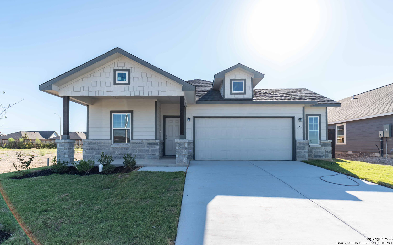 125 Lina Way  Seguin TX 78155 photo