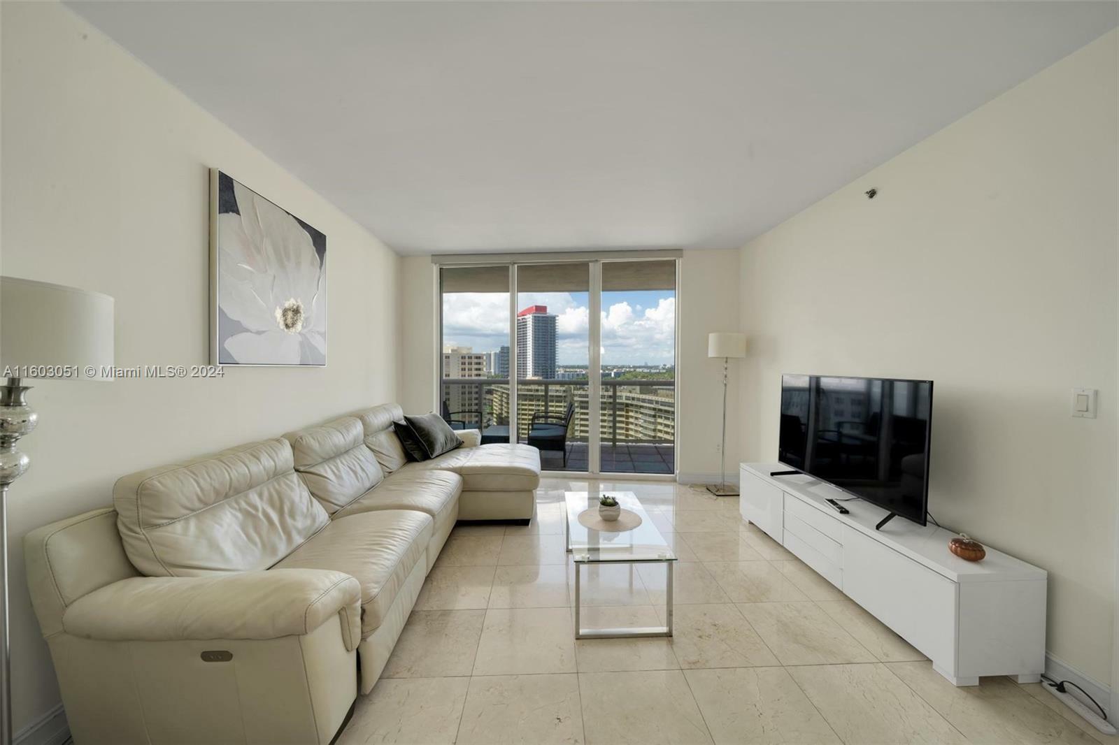 Property Photo:  1850 S Ocean Dr 1609  FL 33009 