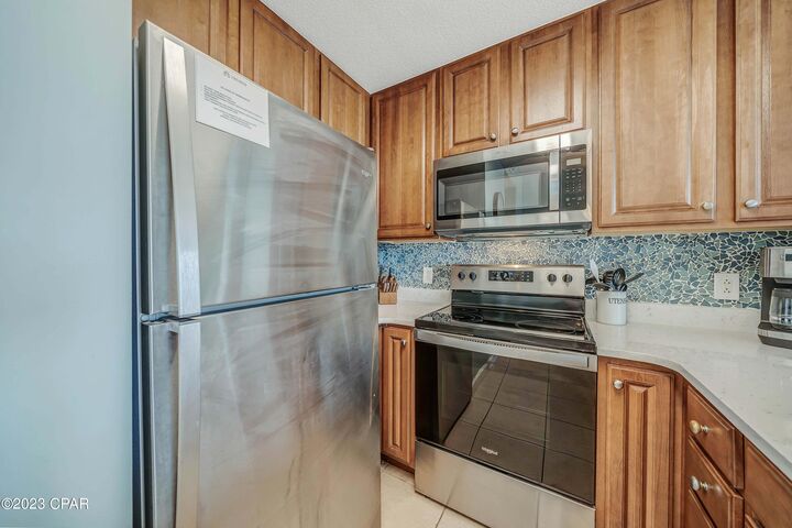 Property Photo:  5115 Gulf Drive 202  FL 32408 