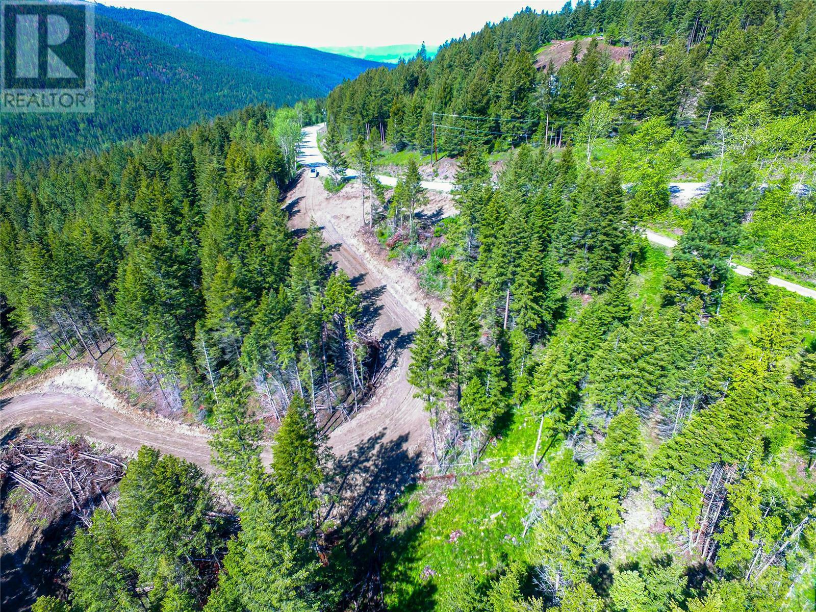 Photo de la propriété:  1833 Cardinal Creek Road  BC V1P 1J3 