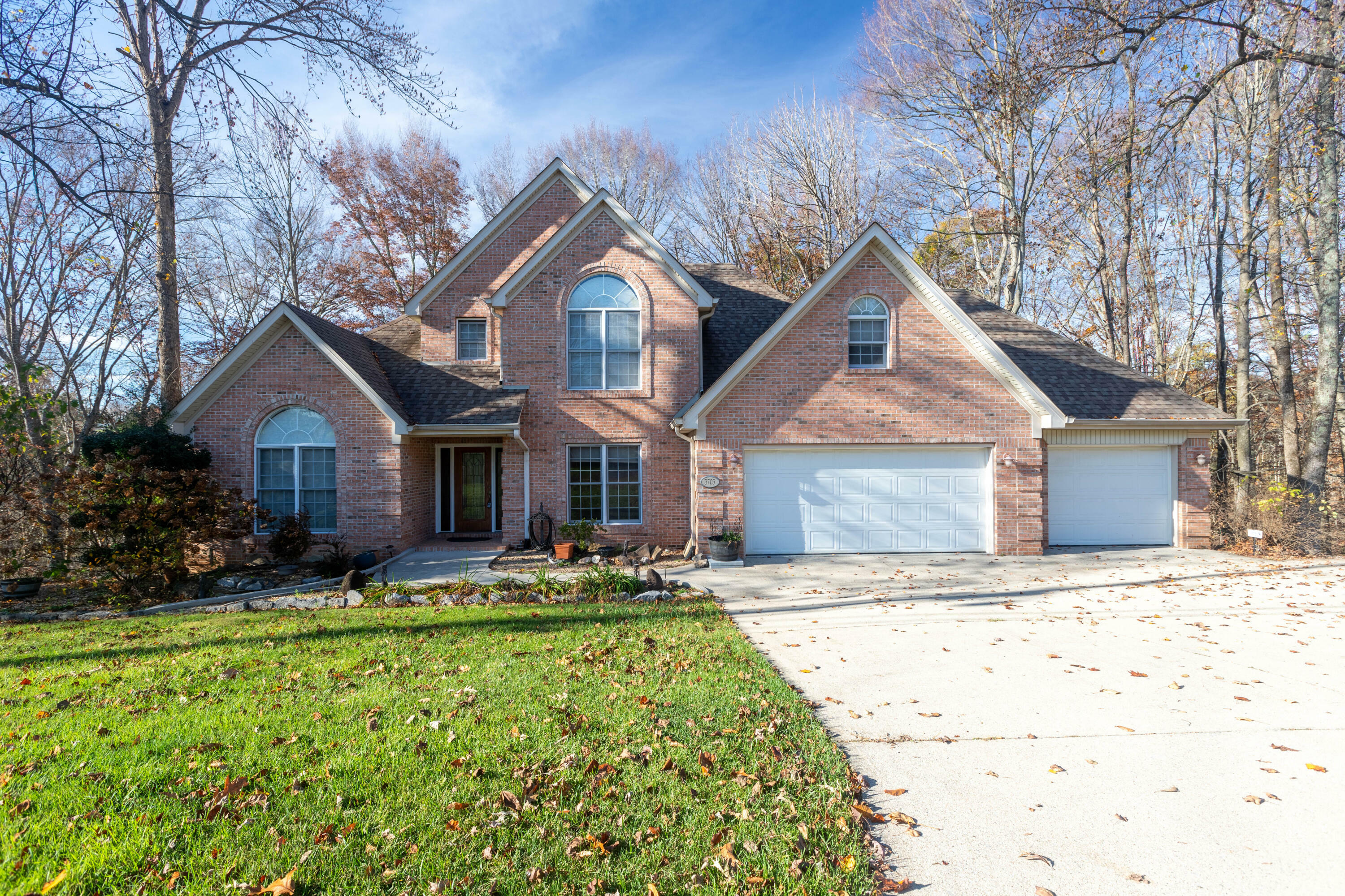 Property Photo:  3703 Heather Way  KY 42503 