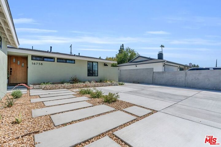 Property Photo:  16758 Vintage Street  CA 91343 
