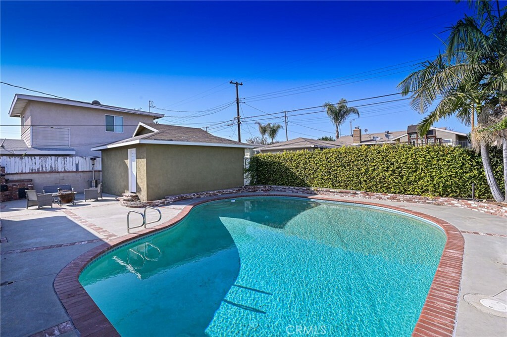 Property Photo:  2211 Oakland Drive  CA 90631 