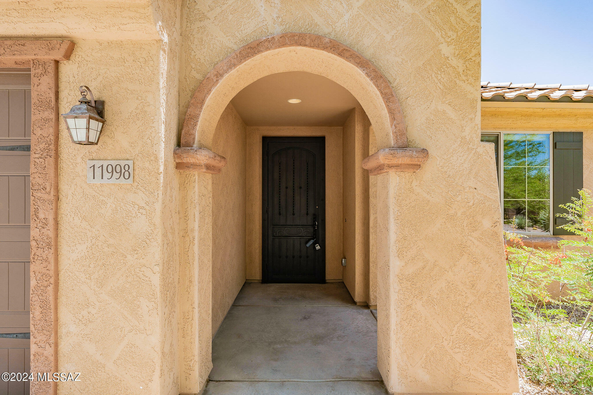 Property Photo:  11998 N Raphael Way  AZ 85742 