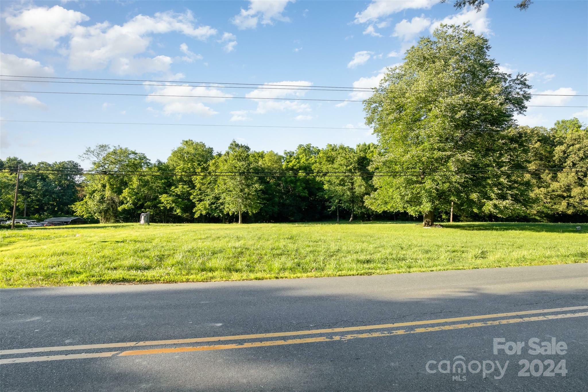 Property Photo:  6540, 6550, 6560 Old Plank Road  NC 28216 