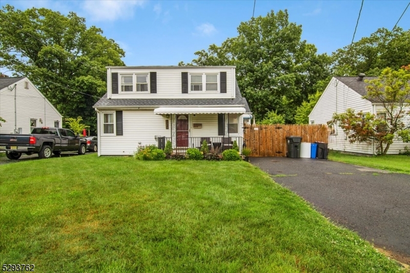 Property Photo:  625 Fairview Ave  NJ 08854 