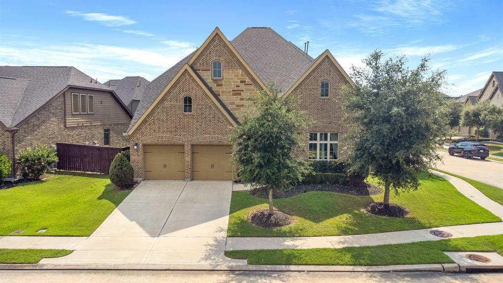 Property Photo:  1719 Tonkawa Trail  TX 77493 