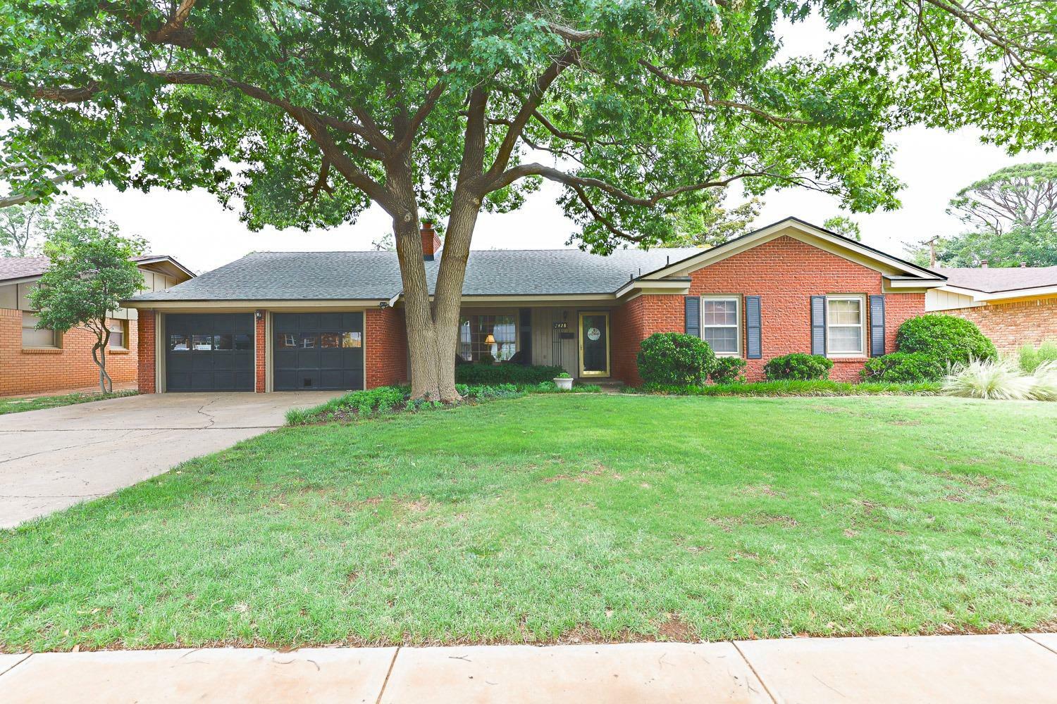 Property Photo:  3428 56th Street  TX 79413 