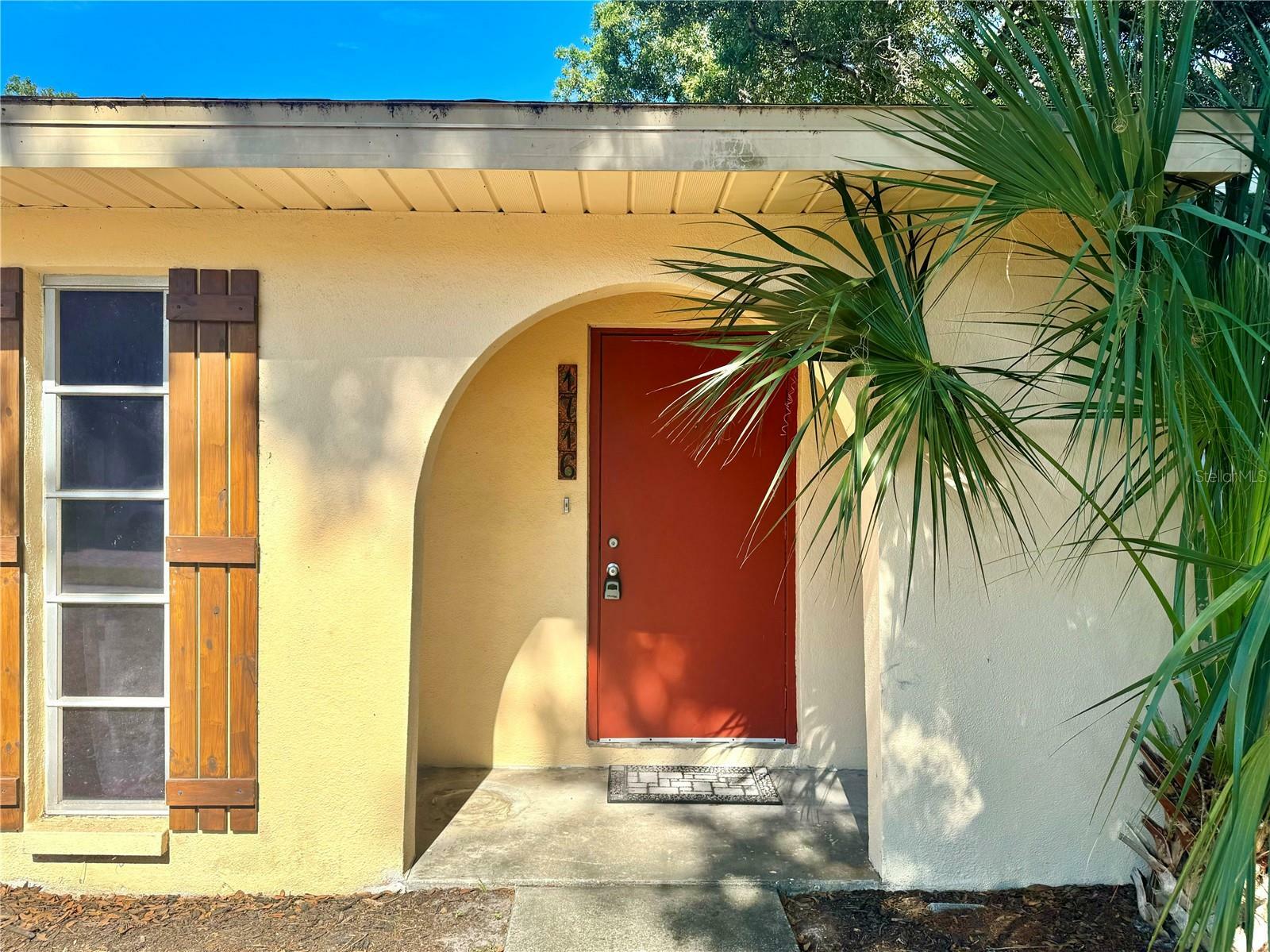 Property Photo:  1716 53rd Street S  FL 33707 