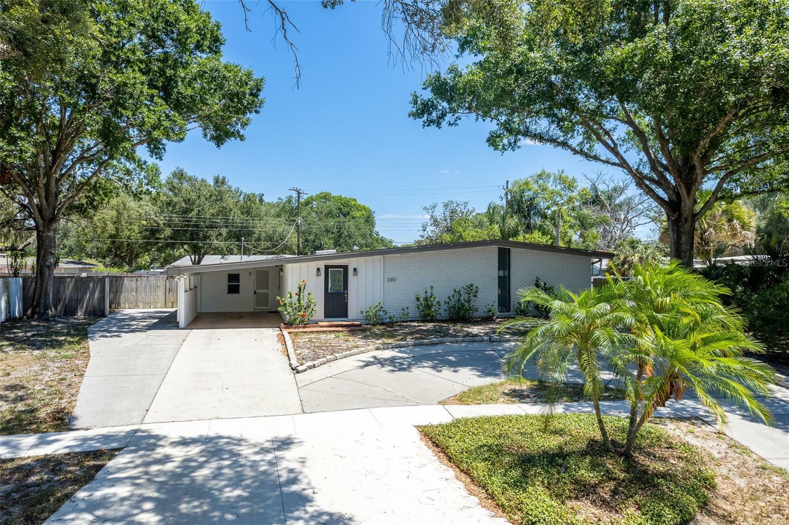 Property Photo:  3313 Korina Lane  FL 33618 