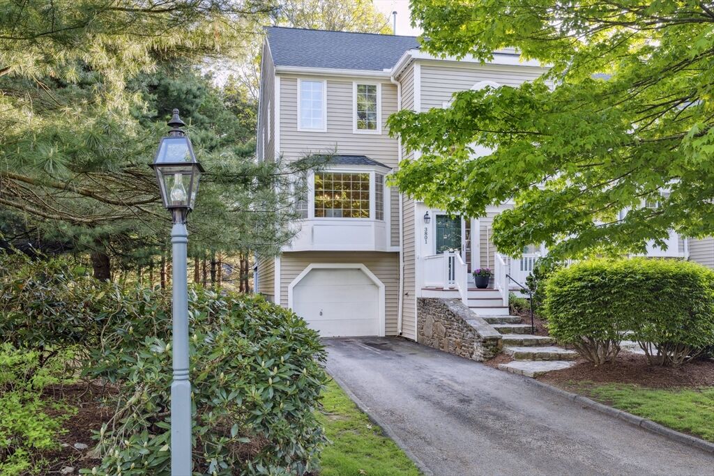 Property Photo:  3801 Knightsbridge Close 3801  MA 01609 