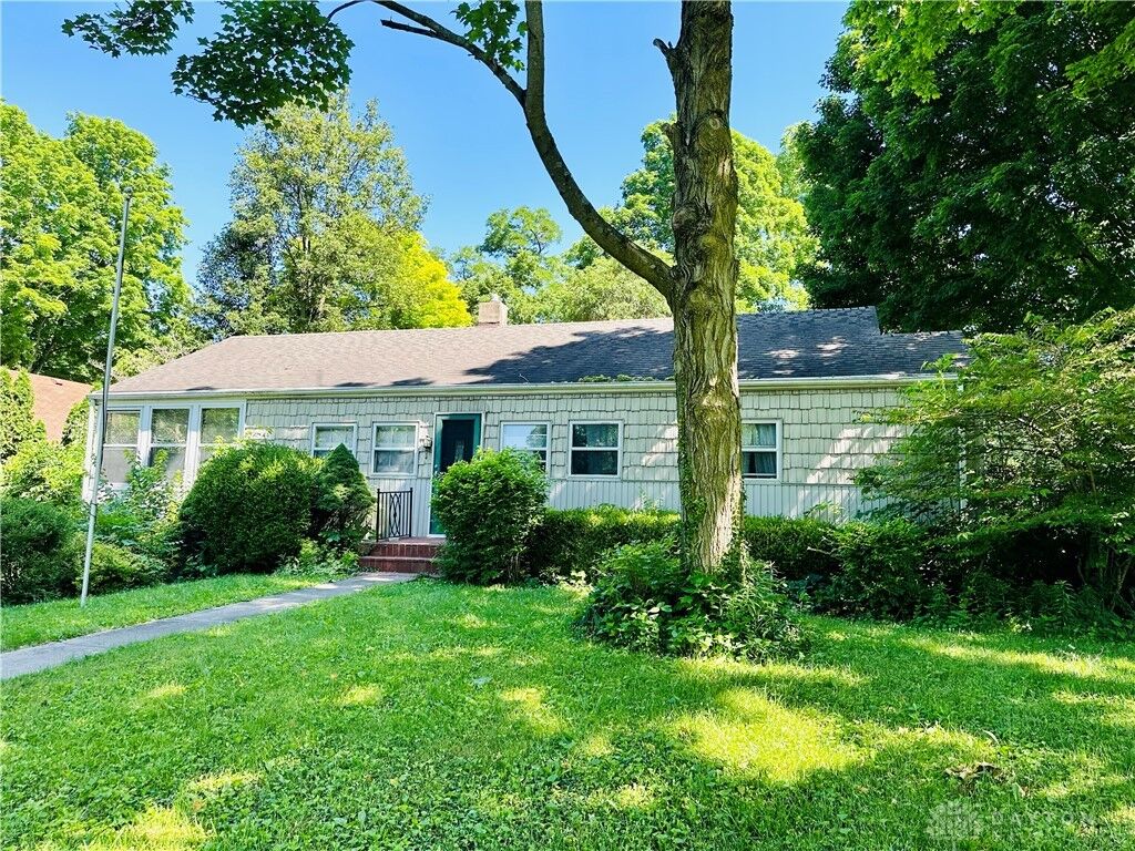 Property Photo: 4461 River Ridge Road OH 45415