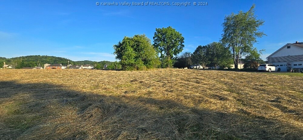 Property Photo: 13084 Winfield Road WV 25213
