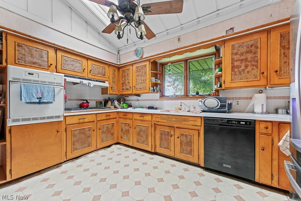 Property Photo: 3999 Stimson Road OH 44203