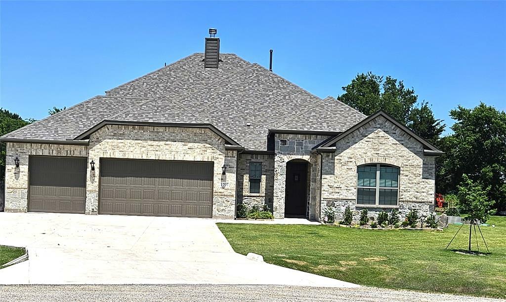 1701 Flint Circle  Van Alstyne TX 75495 photo