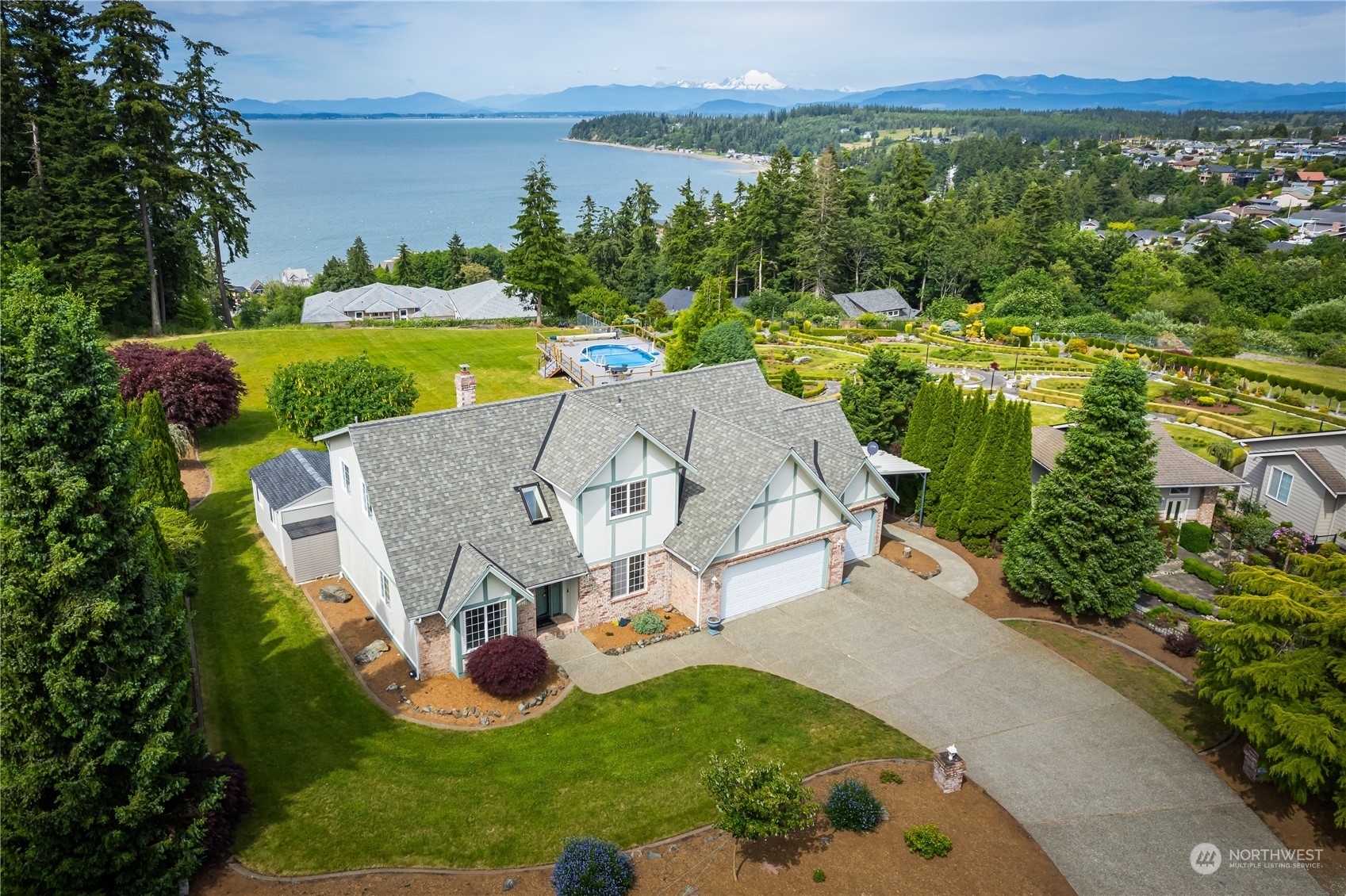 Property Photo:  974  Marshall Drive  WA 98282 