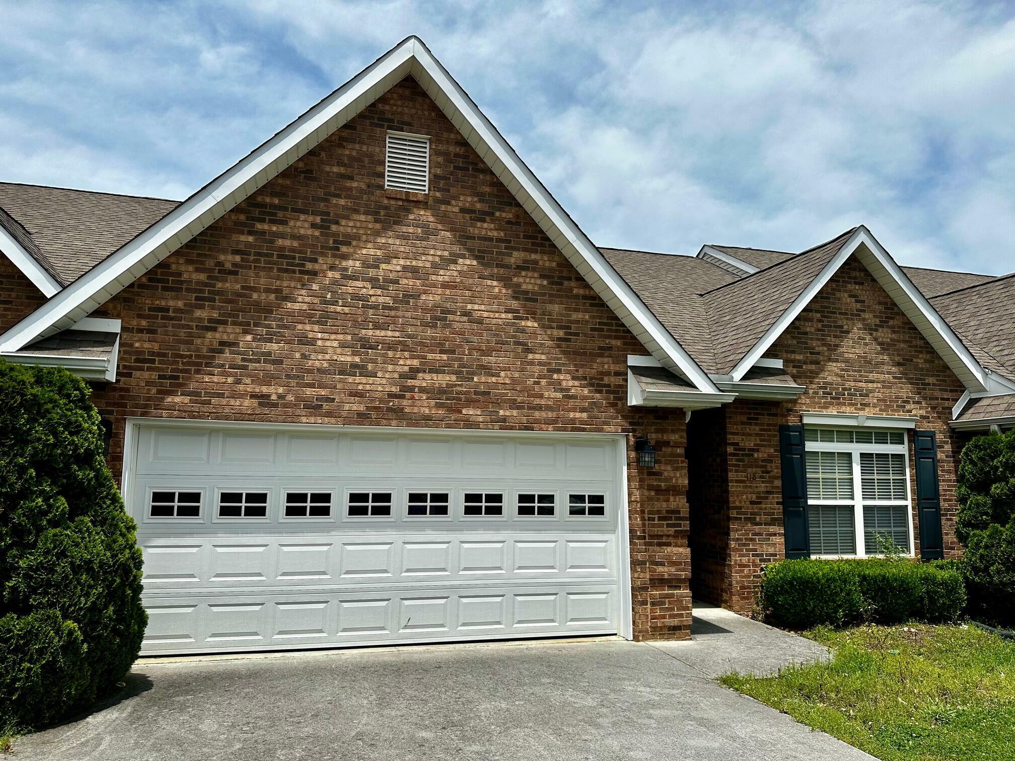 Property Photo:  118 River Garden Court  TN 37862 