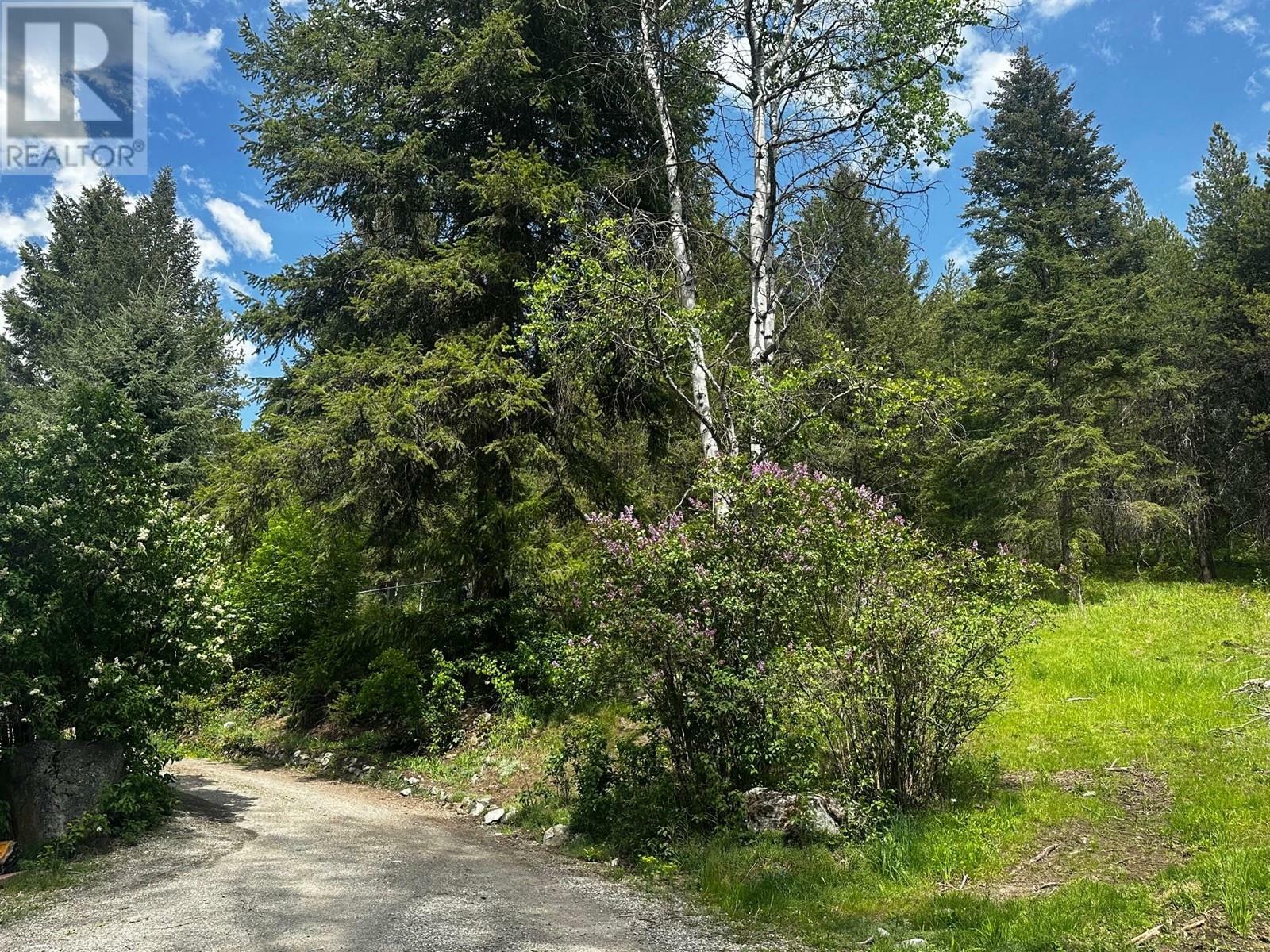 Photo de la propriété: 550 Strathmore Avenue BC V0H 1J0