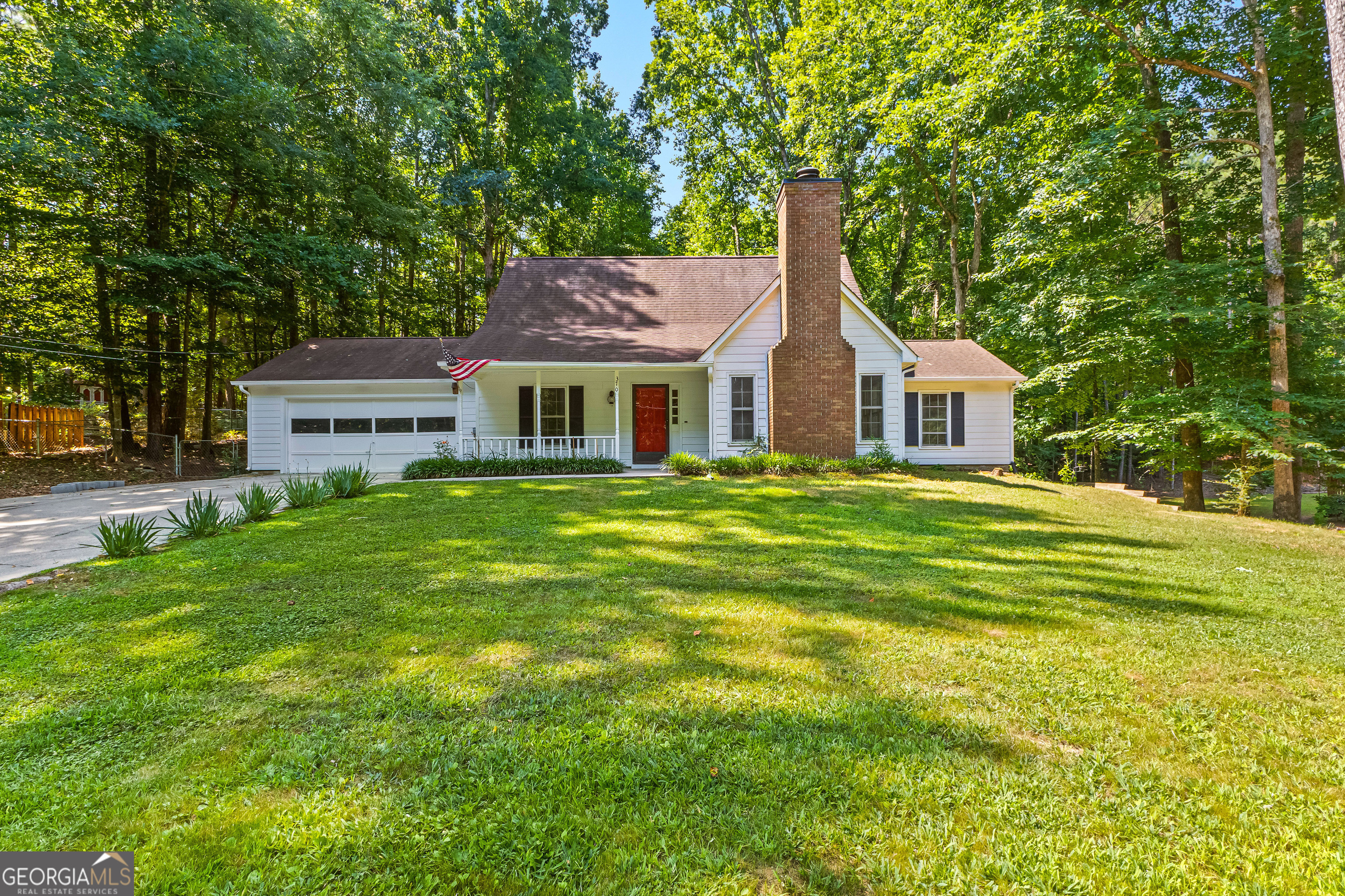 Property Photo: 370 Oak Street GA 30215
