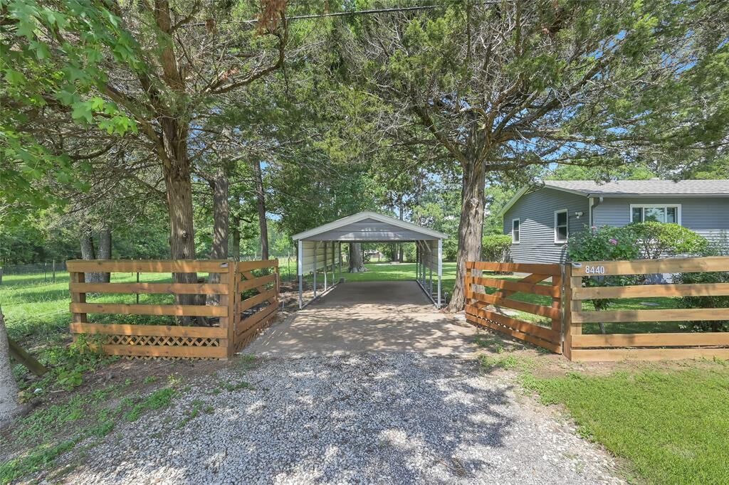 Property Photo: 8440 State Highway 75 TX 77340