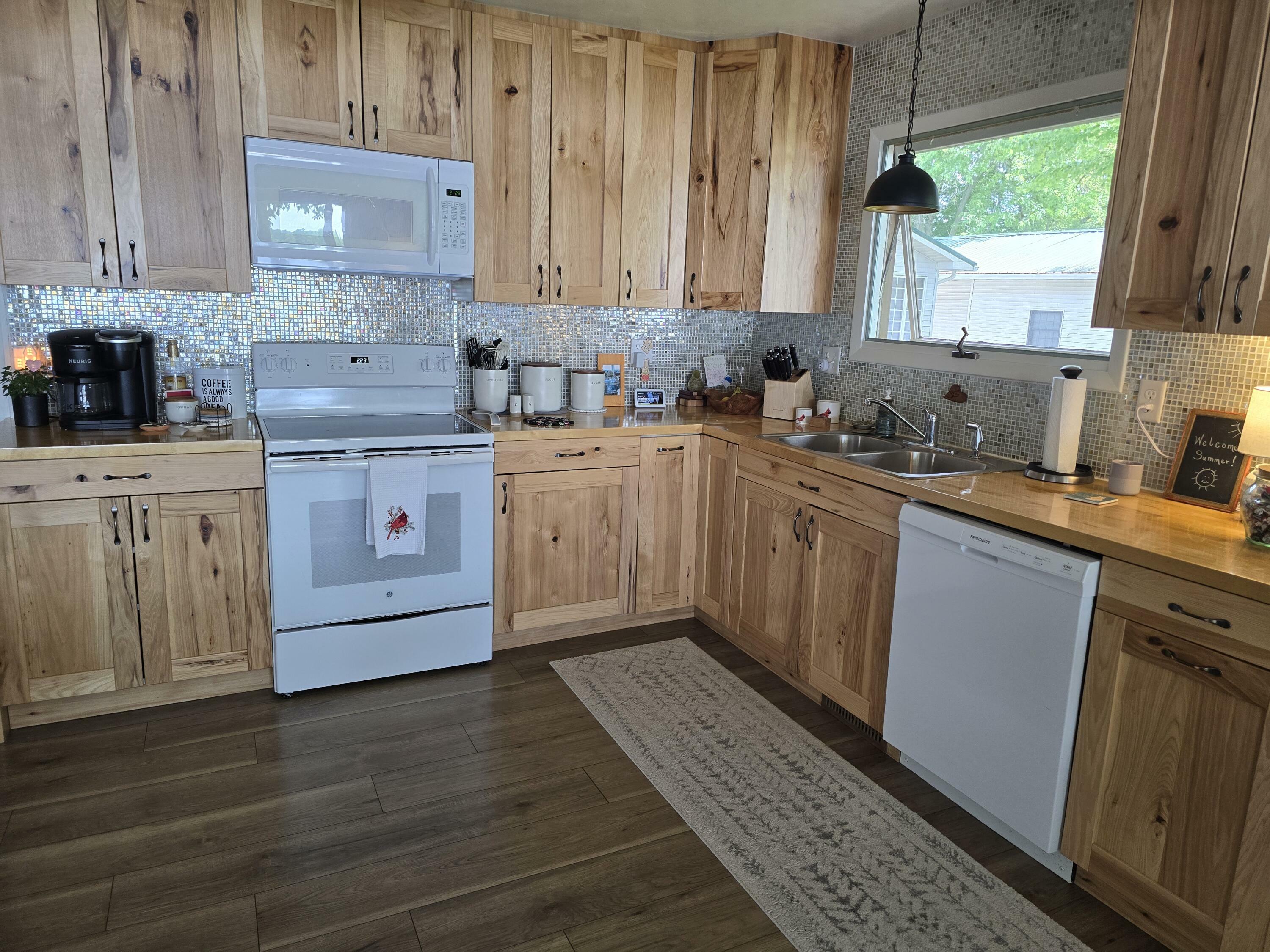 Property Photo:  1165 S Ransom Road  MI 49349 