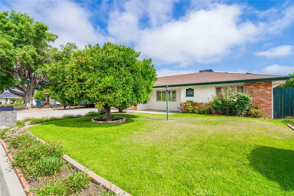 Property Photo:  43080 Parkway Avenue  CA 92544 